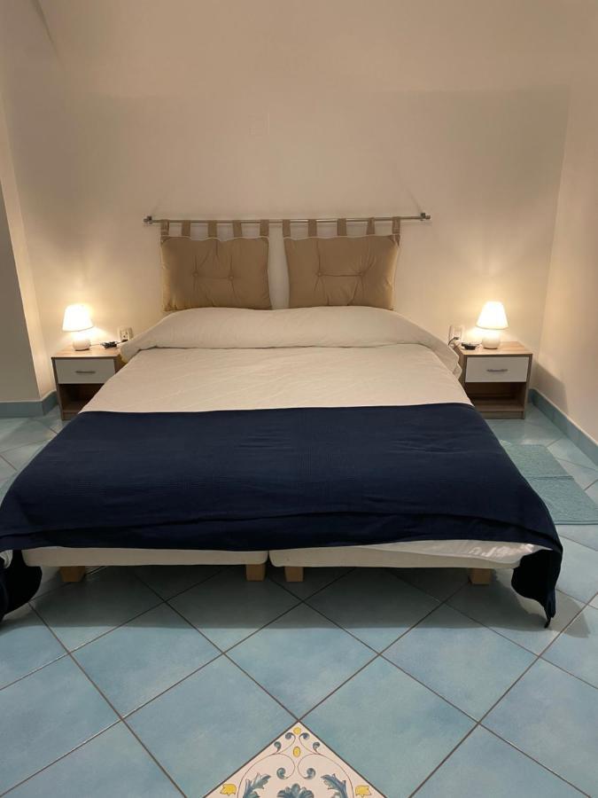 Atri Guest House Napoli Eksteriør bilde